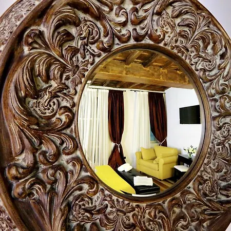 Hub Spagna Guest House