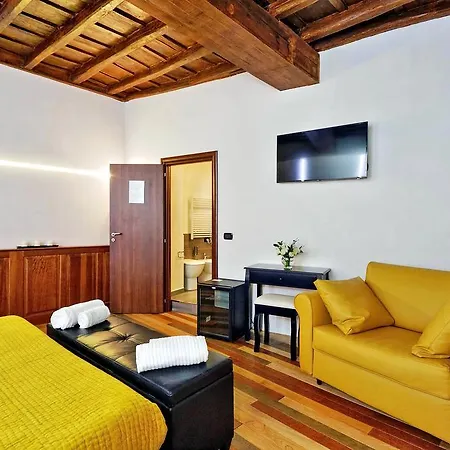 Pensjonat Hub Spagna